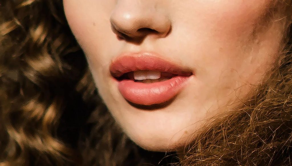 Natural Lip Fillers: Enhancing Your Pout with Organic Alternatives