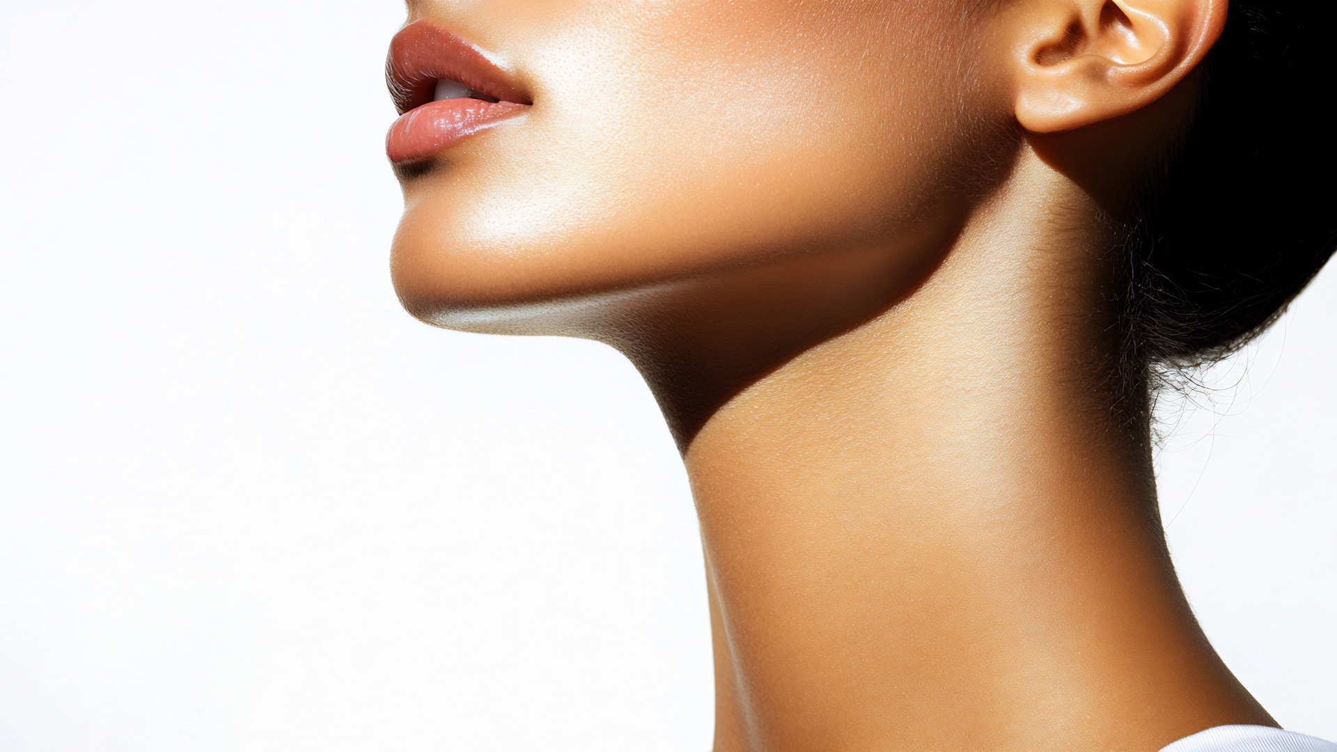 Jawline Contouring